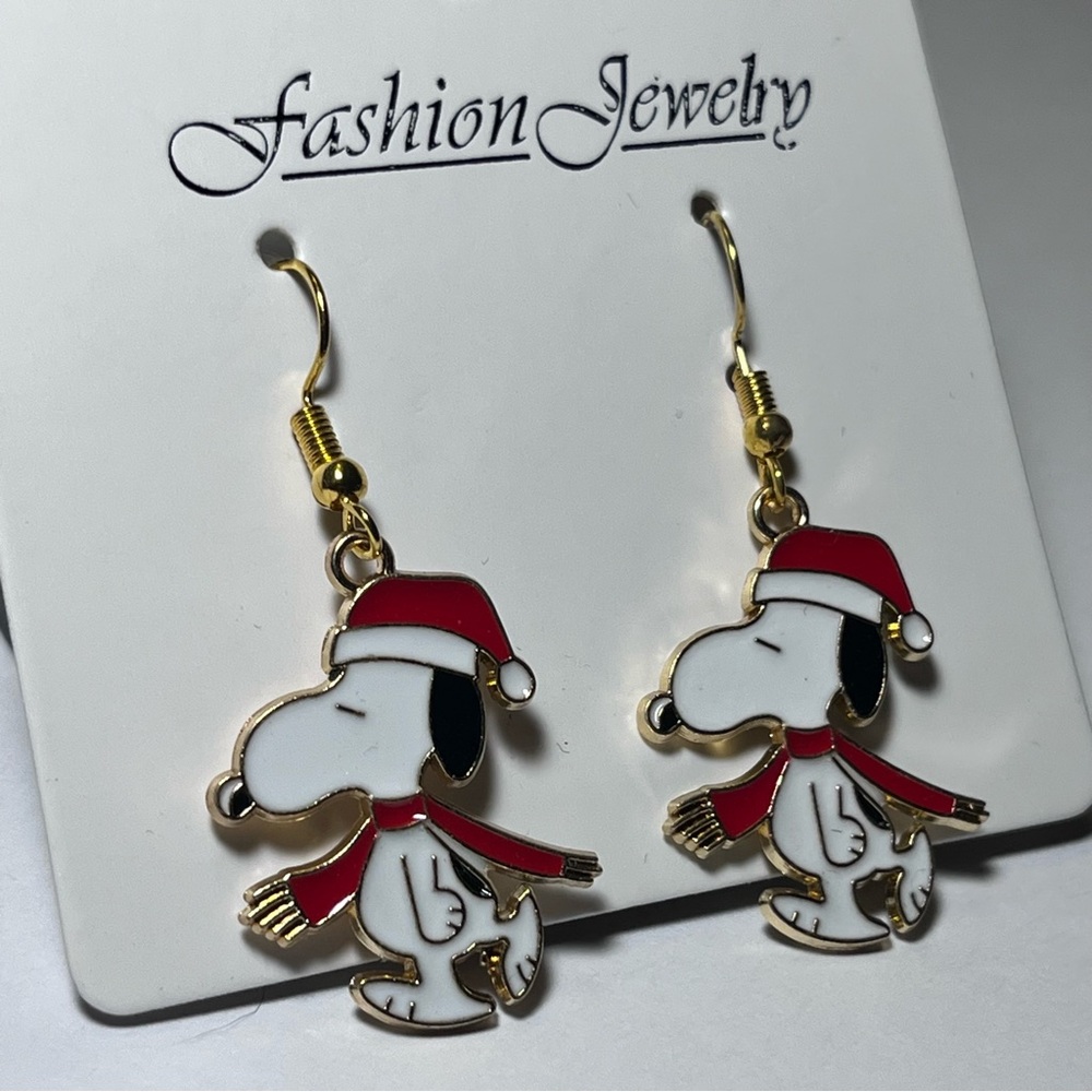 Peanuts Snoopy Christmas Earrings
